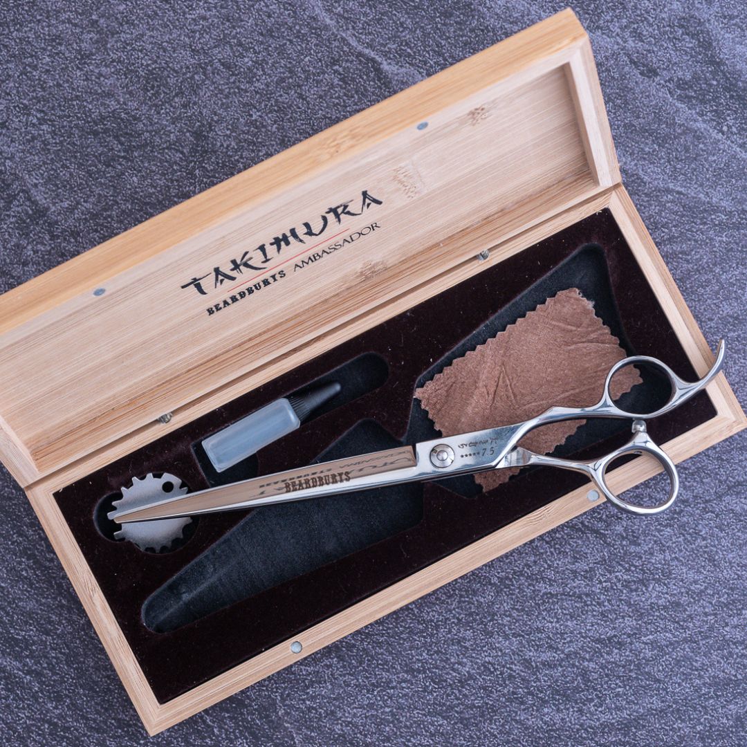 Tijeras y navajas profesionales para barberos