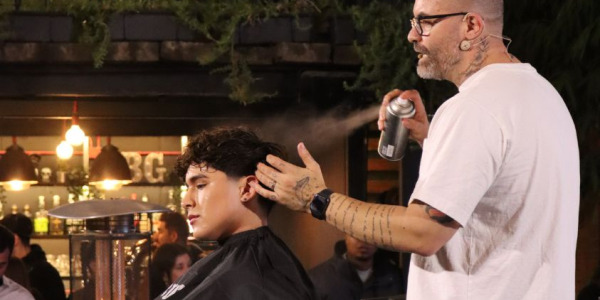 HOW TO GIVE VOLUME AND TEXTURE TO FINE HAIR WITH THE FIBER-FLEX WAX