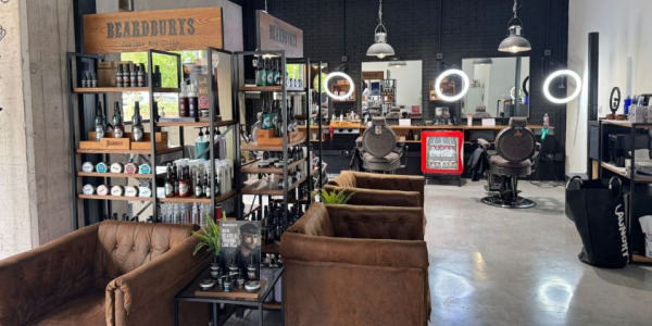 REQUISITOS PARA ABRIR UNA BARBERÍA EN ESPAÑA 2025